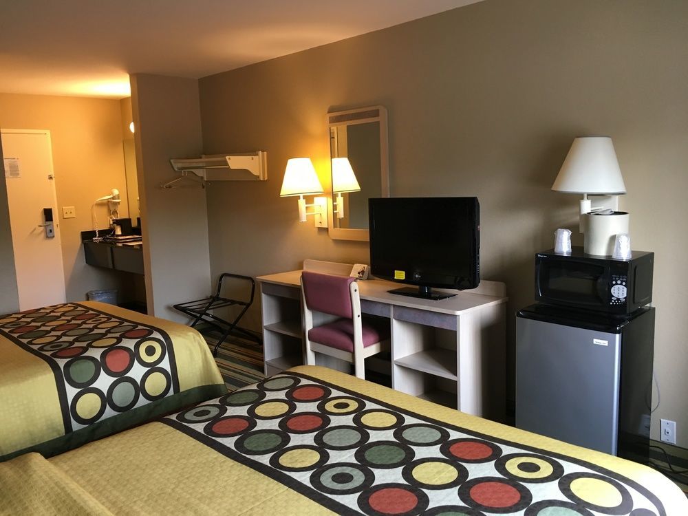 Super 8 By Wyndham Vicksburg Motel Bagian luar foto