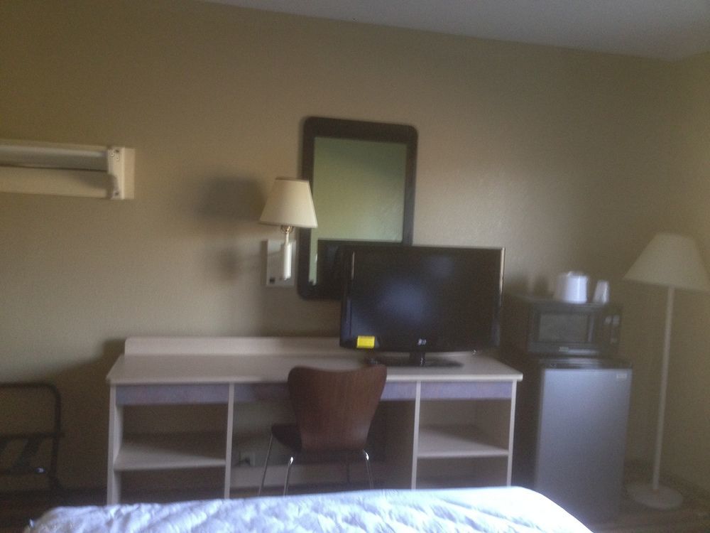 Super 8 By Wyndham Vicksburg Motel Bagian luar foto