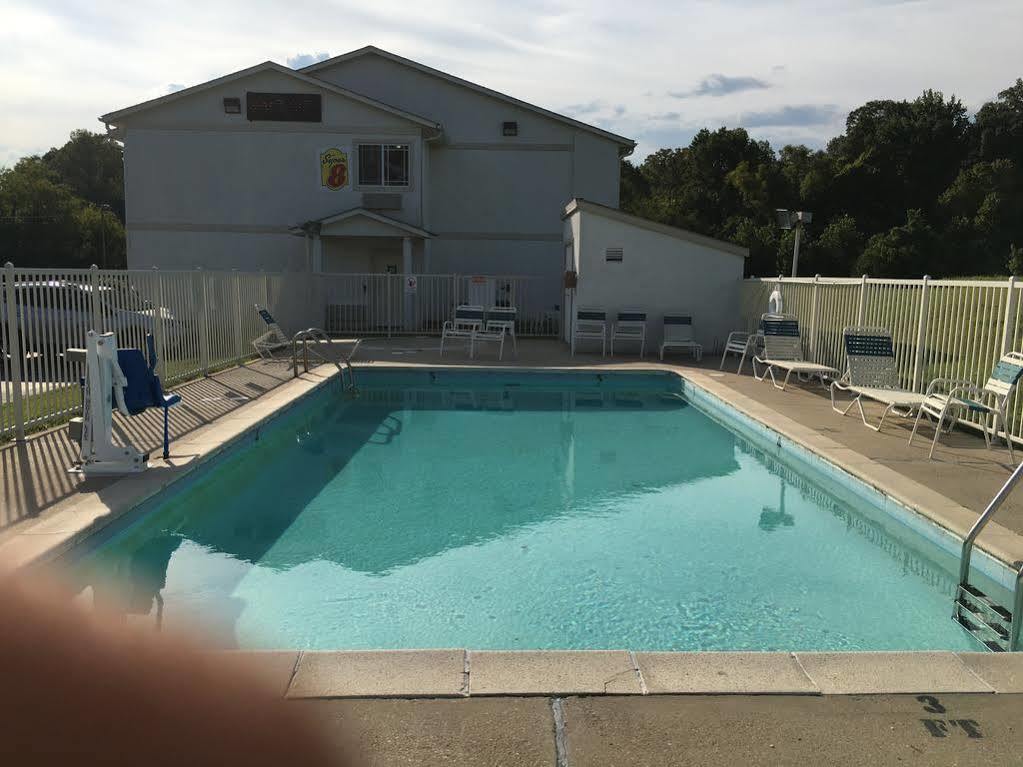 Super 8 By Wyndham Vicksburg Motel Bagian luar foto