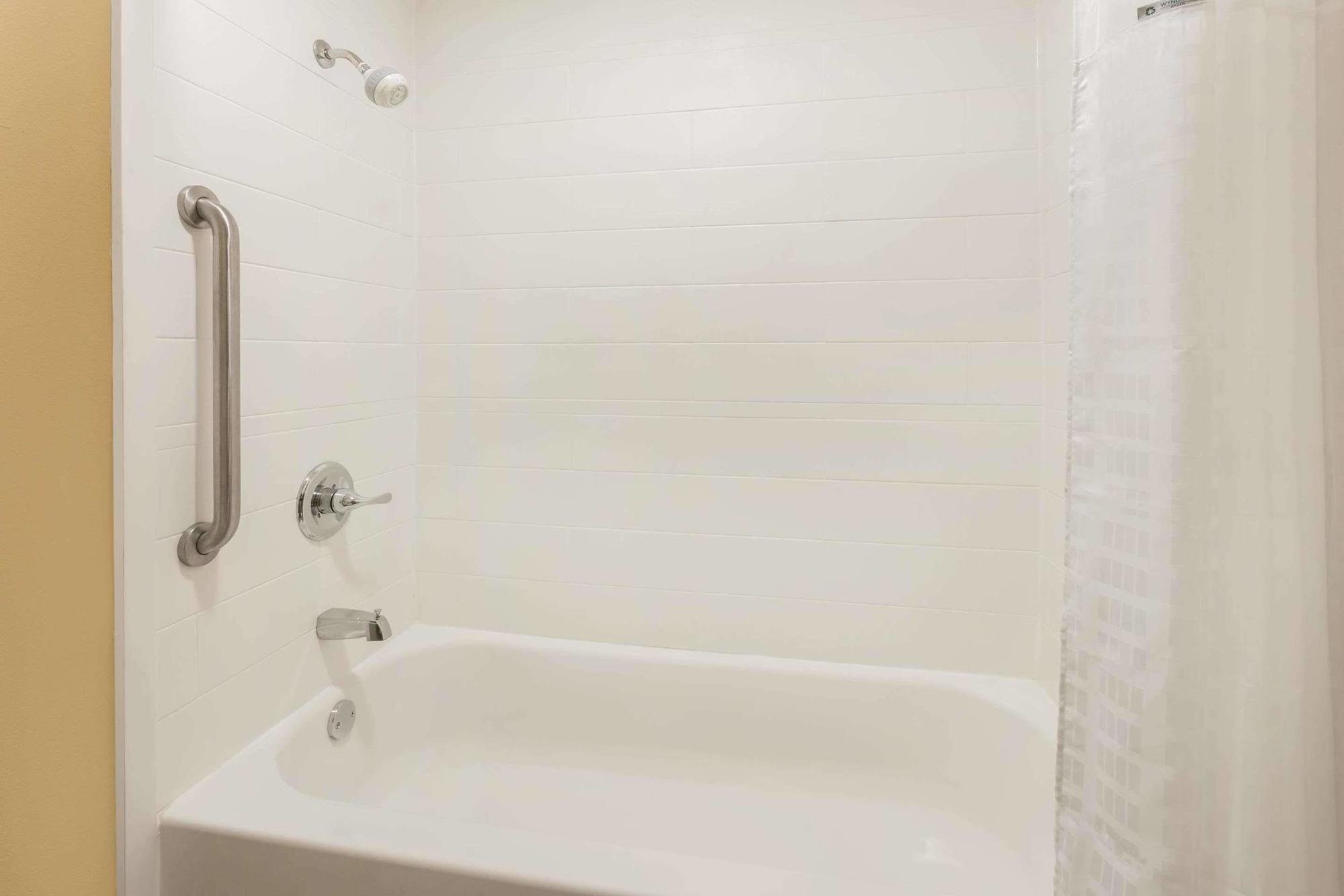 Super 8 By Wyndham Vicksburg Motel Bagian luar foto