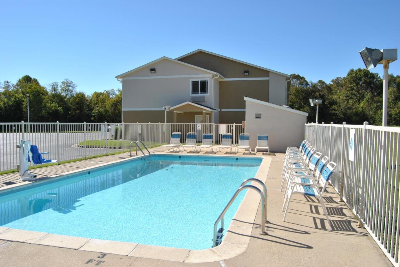 Super 8 By Wyndham Vicksburg Motel Bagian luar foto