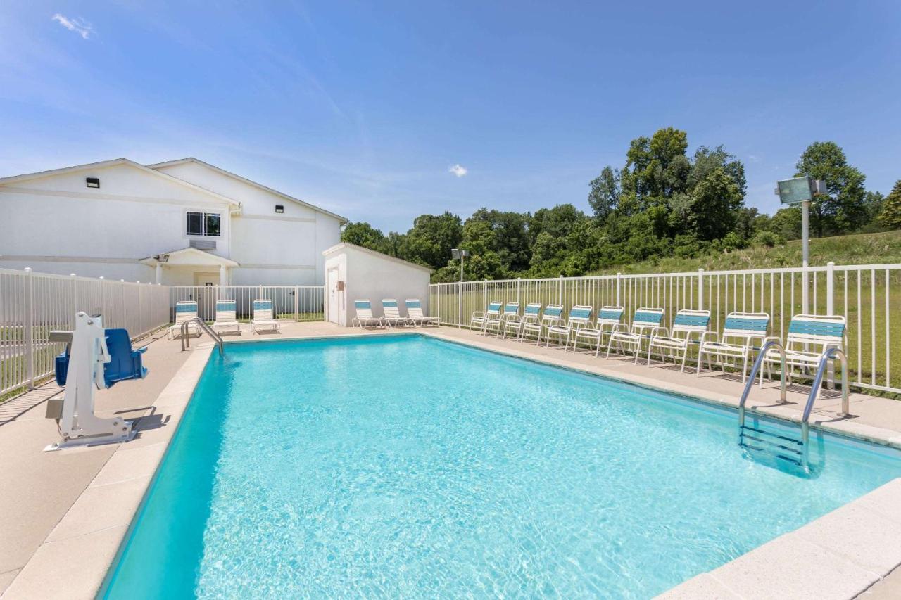 Super 8 By Wyndham Vicksburg Motel Bagian luar foto